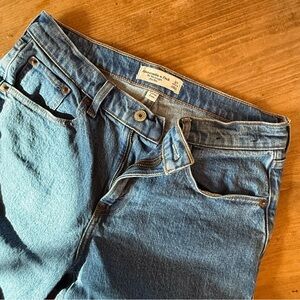 Abercrombie & Fitch Curve Love 90s Straight Mid Rise 27 Regular